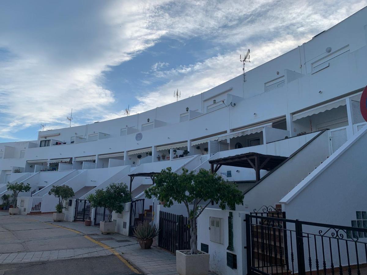 Casa Barbados En Agua Amarga Apartman Agua Amarga  Kültér fotó