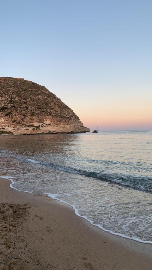Casa Barbados En Agua Amarga Apartman Agua Amarga  Kültér fotó